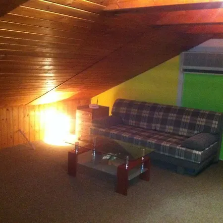 Prag Villa